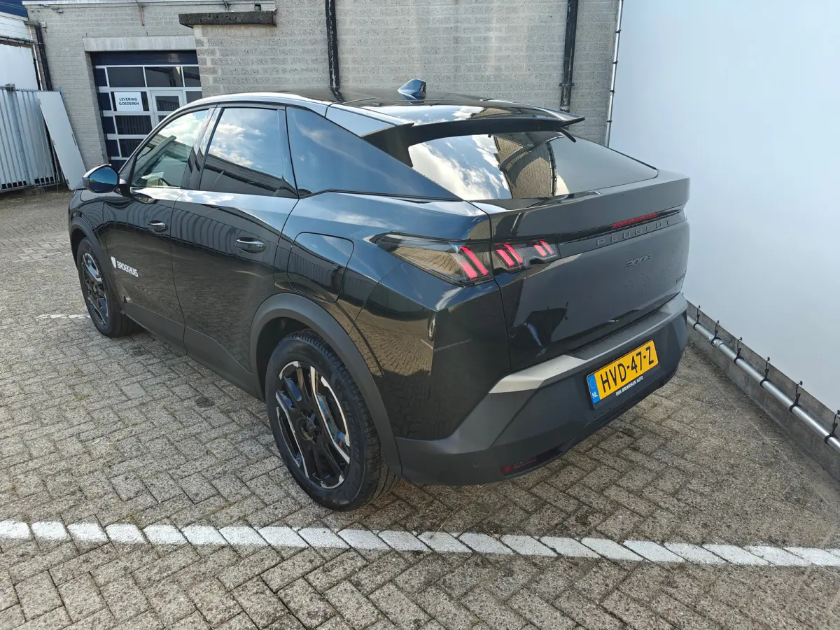 1.6 plug-in Hybrid 195 Allure | 8jaar garantie | SOH 96,5% | Carplay | Navigatie | Camera | Climate Control | Adaptieve Cruise | | Achterbank in delen neerklapbaar | Achteruitrijcamera | App