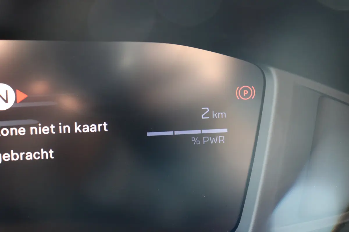 Allure | Elektrische parkeerrem | Extra getinte achterste zijruiten en achterruit | Extra getinte achterste zijruiten en achterruit