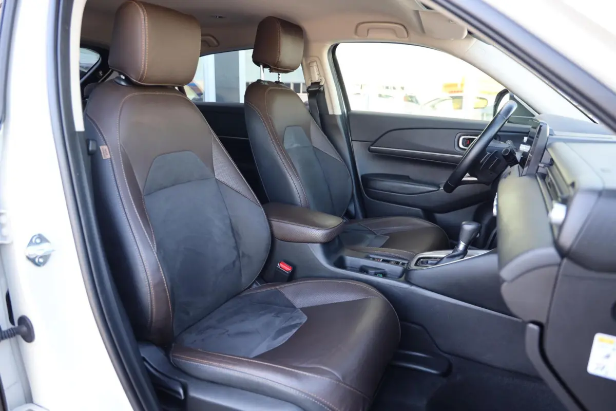 1.5 e:HEV Advance Style|Camera|Stoelverwarming|Navi|Apple carplay/Android auto|