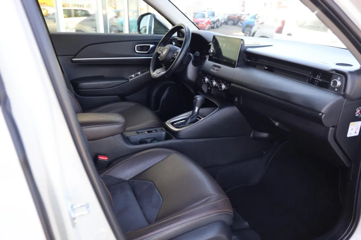 1.5 e:HEV Advance Style|Camera|Stoelverwarming|Navi|Apple carplay/Android auto|