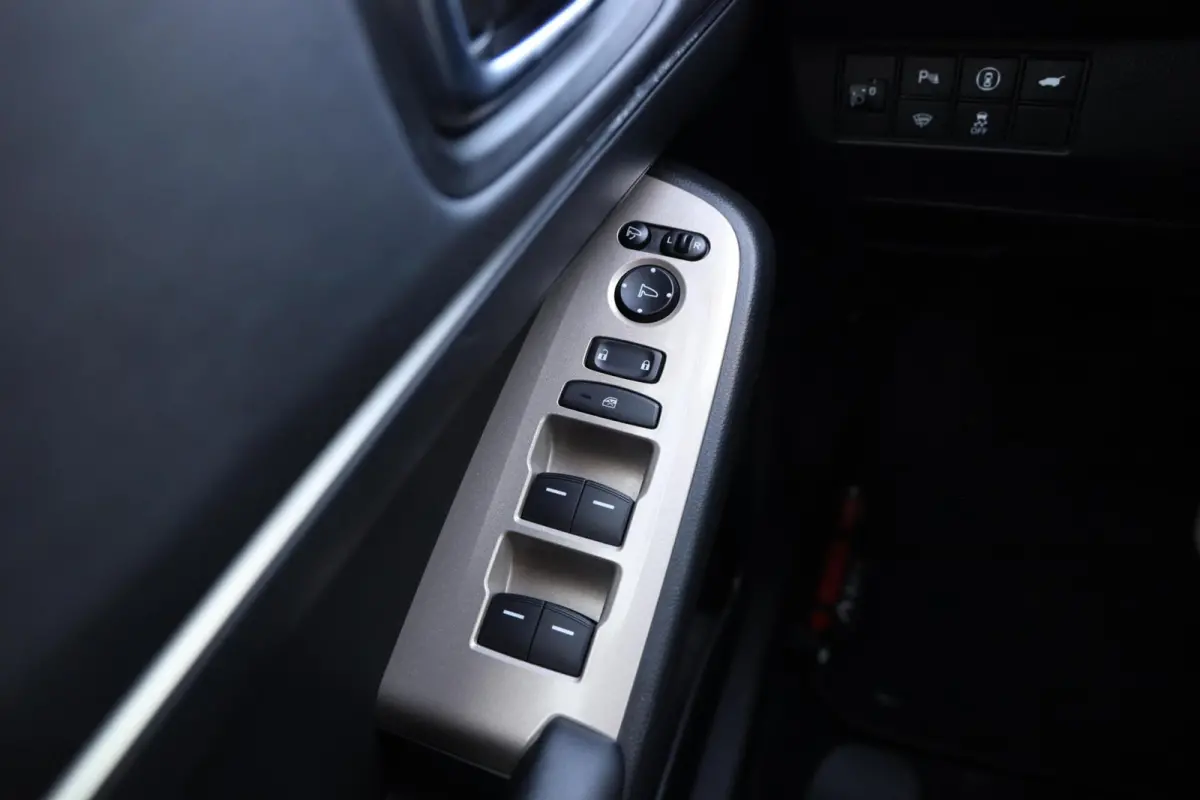 1.5 e:HEV Advance Style|Camera|Stoelverwarming|Navi|Apple carplay/Android auto|