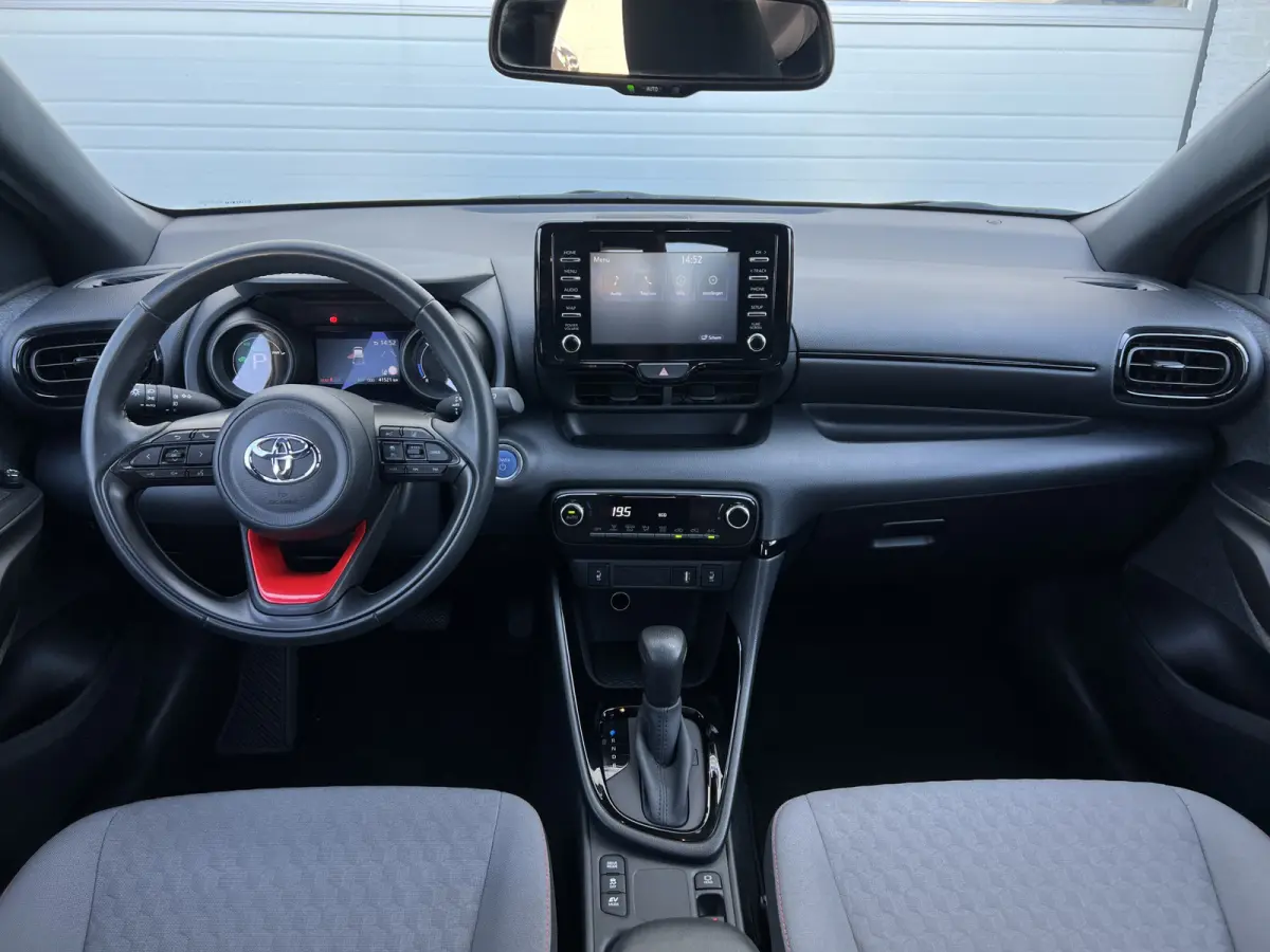 1.5 Hybrid Tokyo Spirit | LED | Camera | Carplay