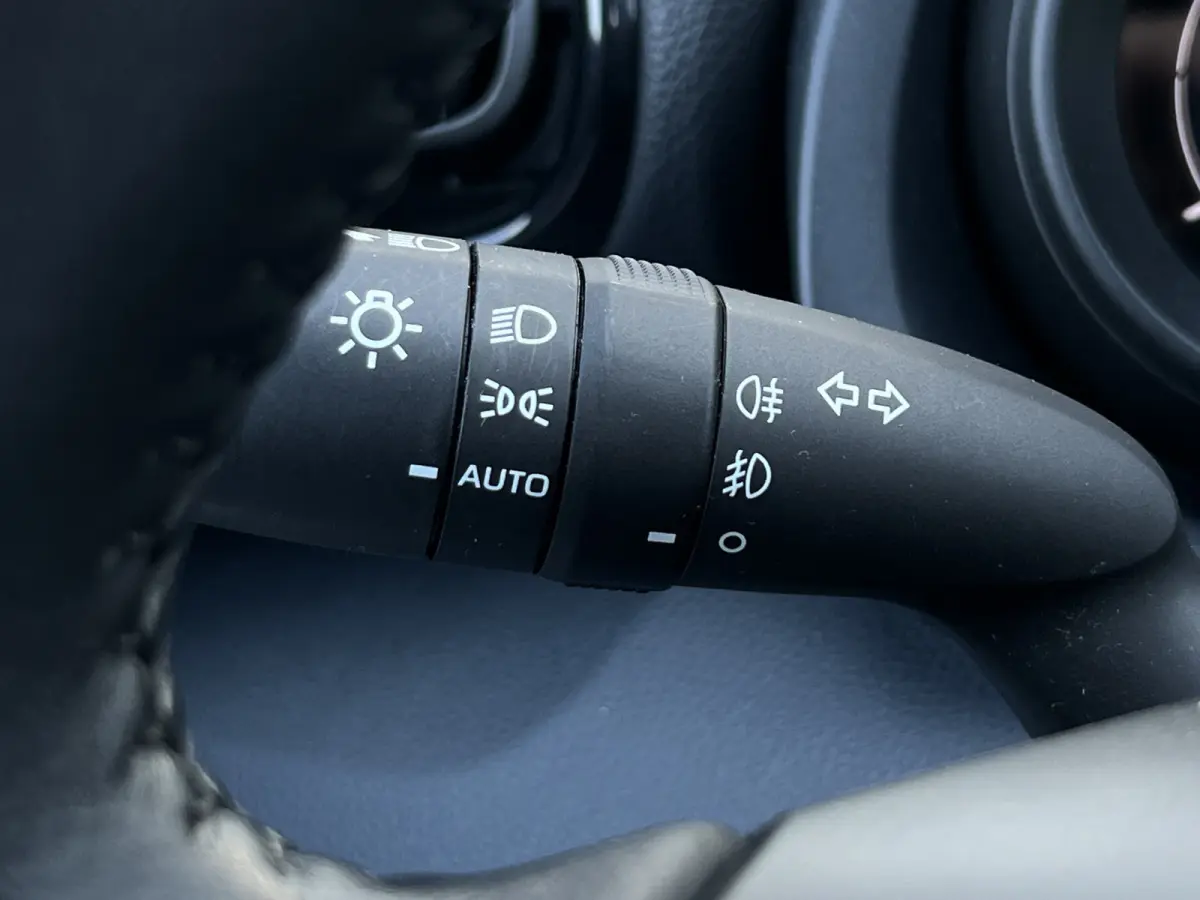 1.5 Hybrid Tokyo Spirit | LED | Camera | Carplay
