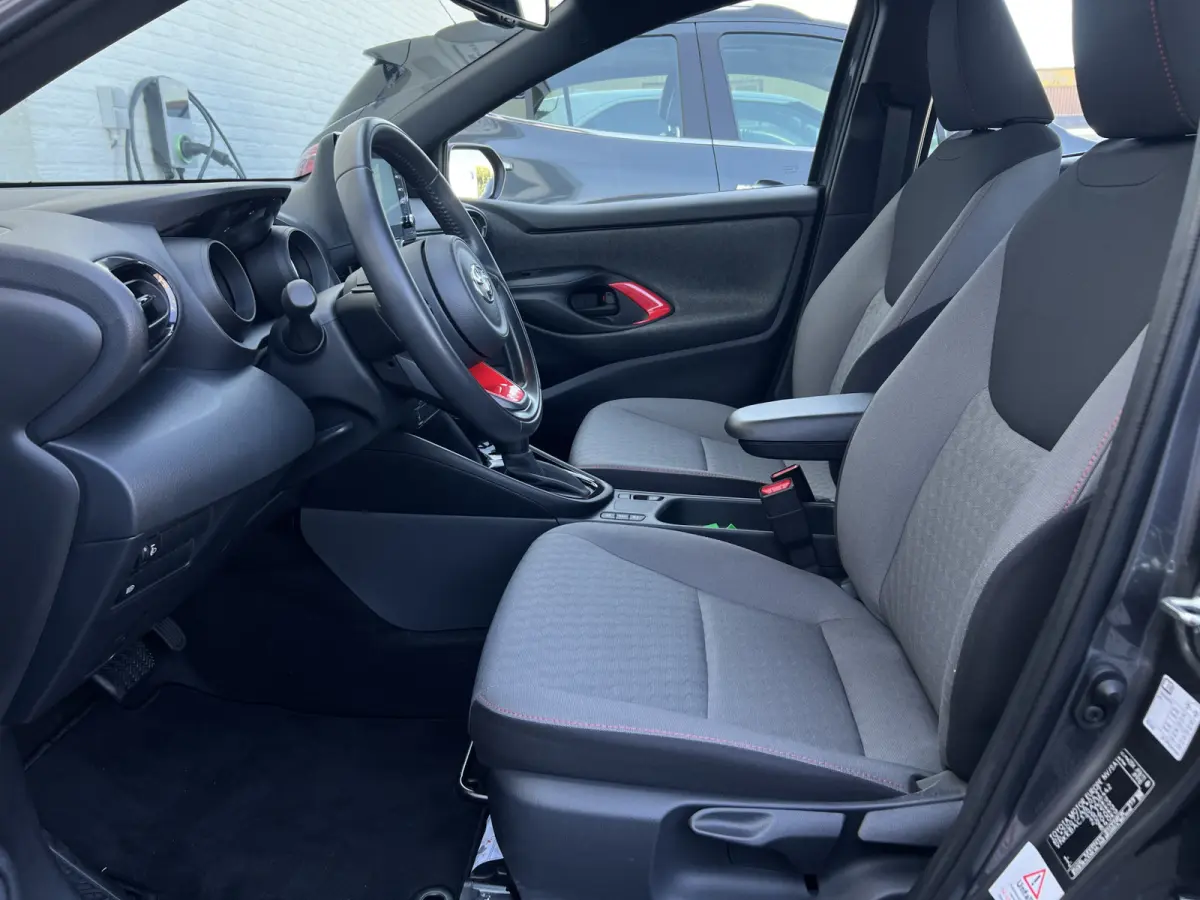 1.5 Hybrid Tokyo Spirit | LED | Camera | Carplay