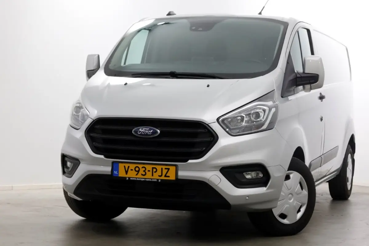 2.0 TDCI 130pk L2H1 Trend Airco/Navi/Achterklep 10-2021