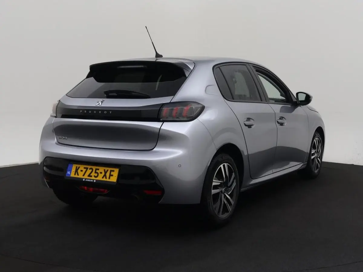 1.2T 100pk Allure Pack H.Leder/Camera/Ecc/Nav /CarPlay/El.Pakket/Vc/4S.banden