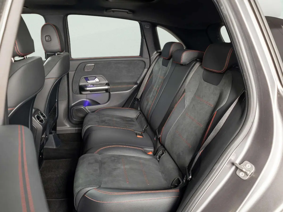 250 e Business Solution AMG Premium PLUS | Panorama dak | Trekhaak