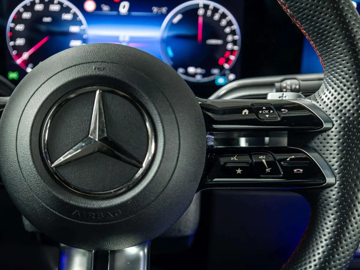 250 e Business Solution AMG Premium PLUS | Panorama dak | Trekhaak