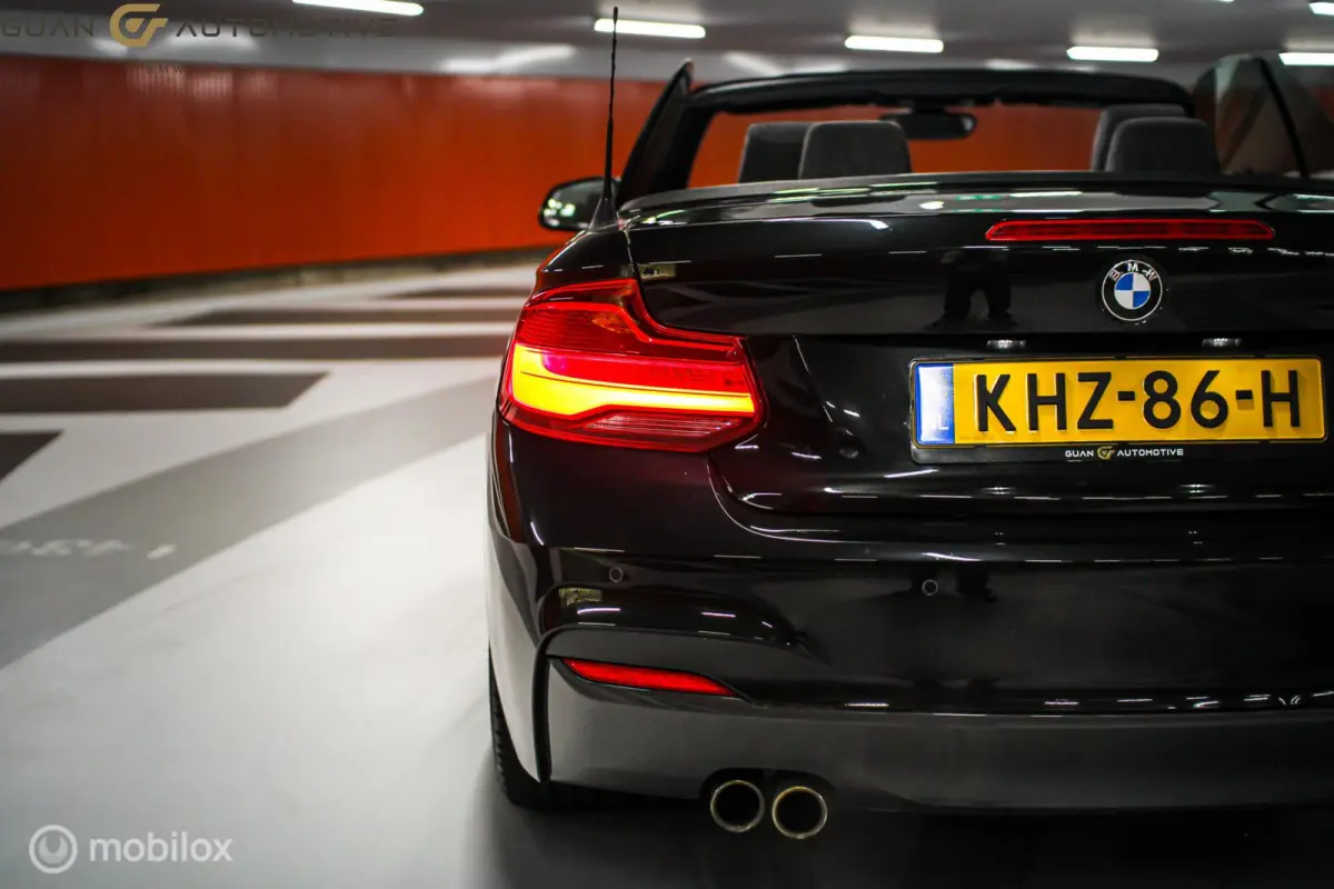 220i | M sport | Stoelverw | Alcantara |