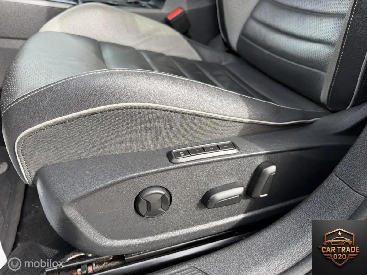 2.0 TDI GTD Pano/ CarPlay/ Leder