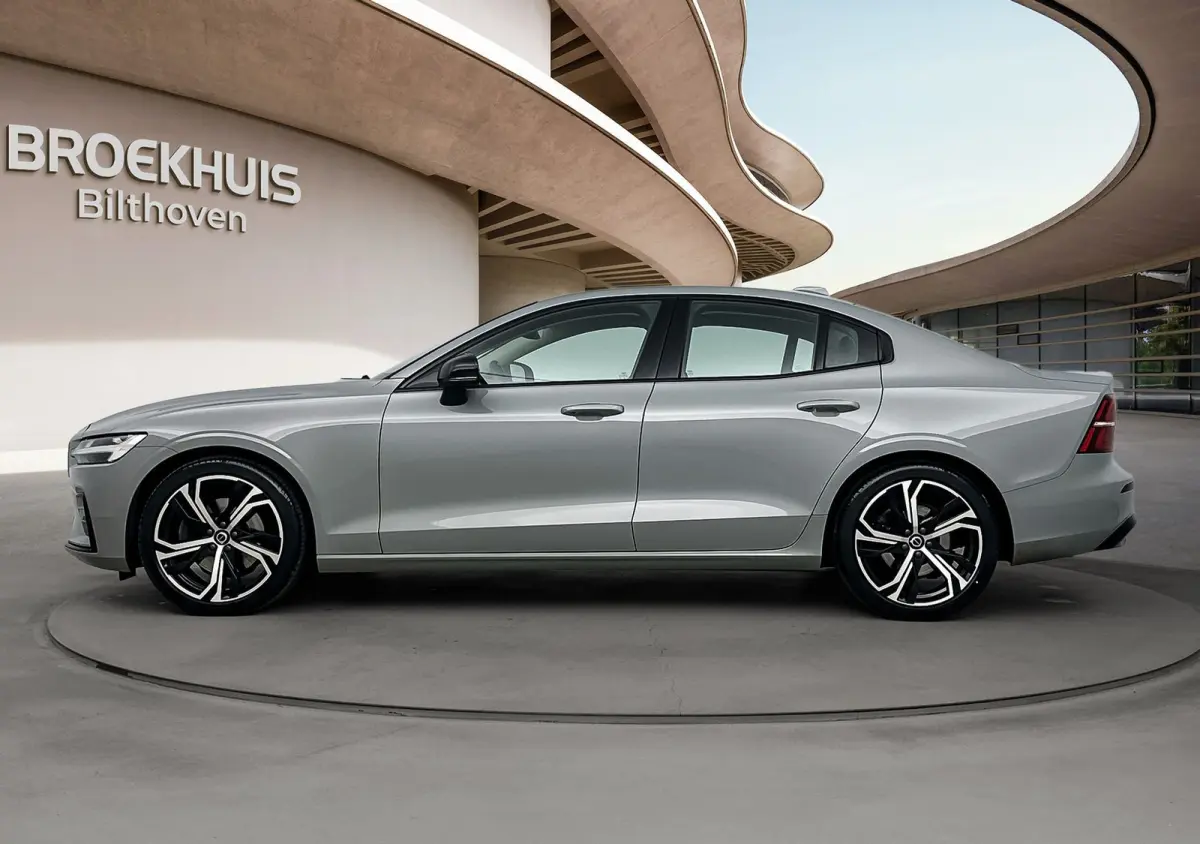 2.0 B4 Plus Dark | PDC V+A en Camera | Adaptive Cruiscontrol | Stoel + Stuurverwarming | Apple Carplay - Android Auto |