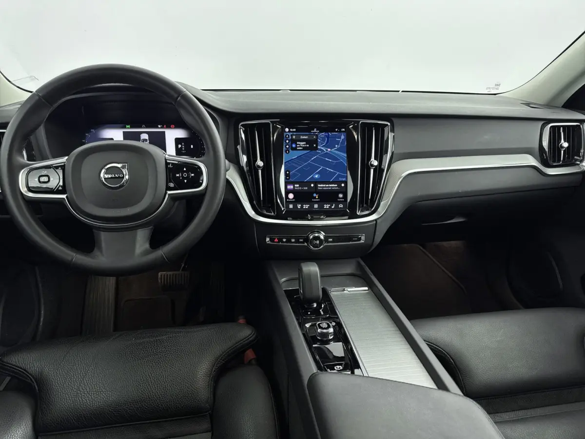 2.0 B4 Plus Dark | PDC V+A en Camera | Adaptive Cruiscontrol | Stoel + Stuurverwarming | Apple Carplay - Android Auto |