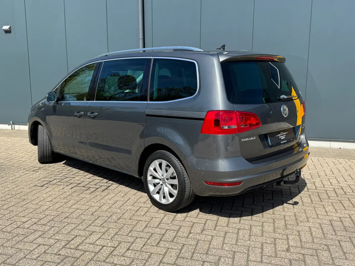 1.4 TSI Highline Edition 7 pers * Navigatiesysteem * Elektr. Schuifdeuren * Parkeersensoren * Cruise Control *