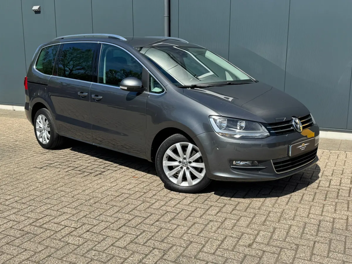 1.4 TSI Highline Edition 7 pers * Navigatiesysteem * Elektr. Schuifdeuren * Parkeersensoren * Cruise Control *