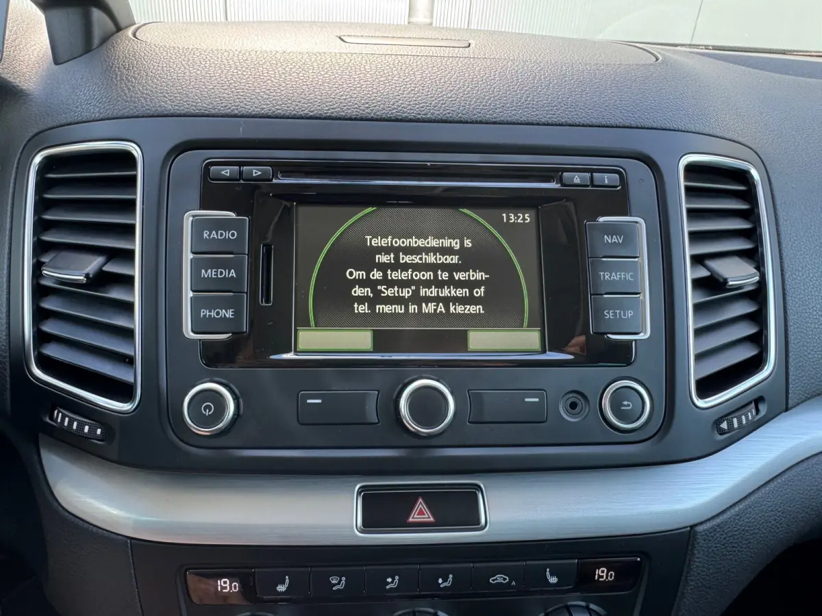 1.4 TSI Highline Edition 7 pers * Navigatiesysteem * Elektr. Schuifdeuren * Parkeersensoren * Cruise Control *