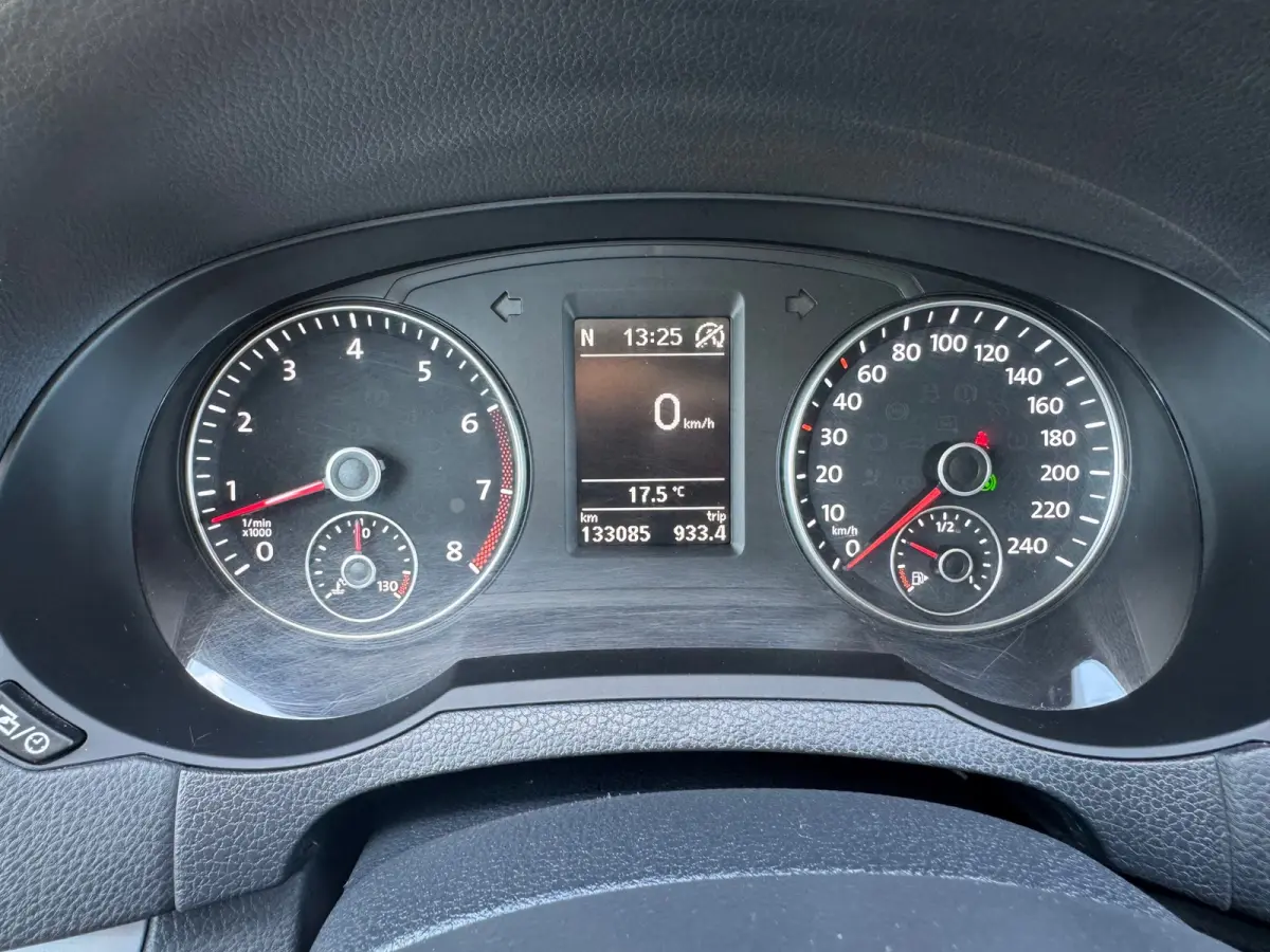 1.4 TSI Highline Edition 7 pers * Navigatiesysteem * Elektr. Schuifdeuren * Parkeersensoren * Cruise Control *