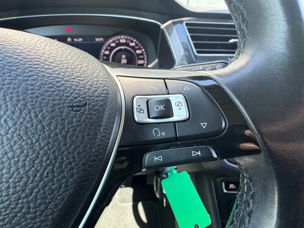 1.4 TSI * AppleCarPlay * Visueel Cockpit * Cruise *