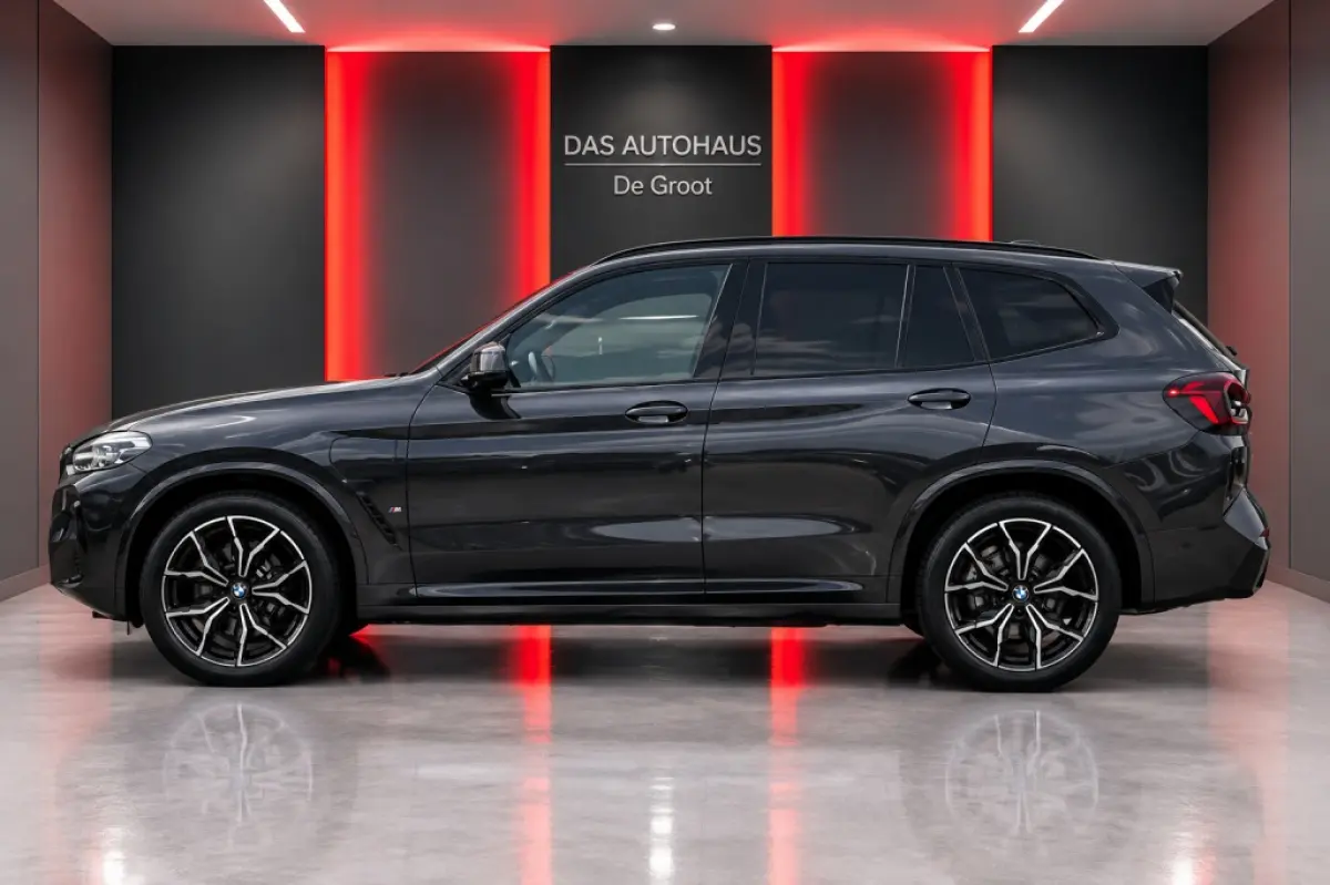 xDrive30e M-Sport | ACC | Camera | Leer | Sportstoelen | Navi