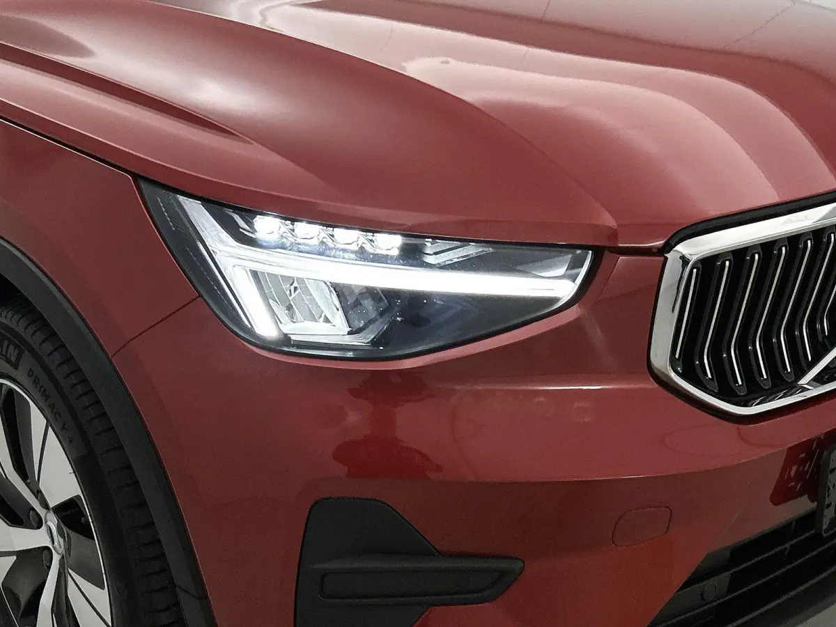 T5 Plus Bright | HARMAN KARDON | ACHTERUITRIJCAMERA | STOELVERWARMING | STUURVERWARMING | NAVIGATIE | CLIMATE CONTROL | DAB RADIO | RIJSTROOKHULP | LICHTMETALEN VELGEN |