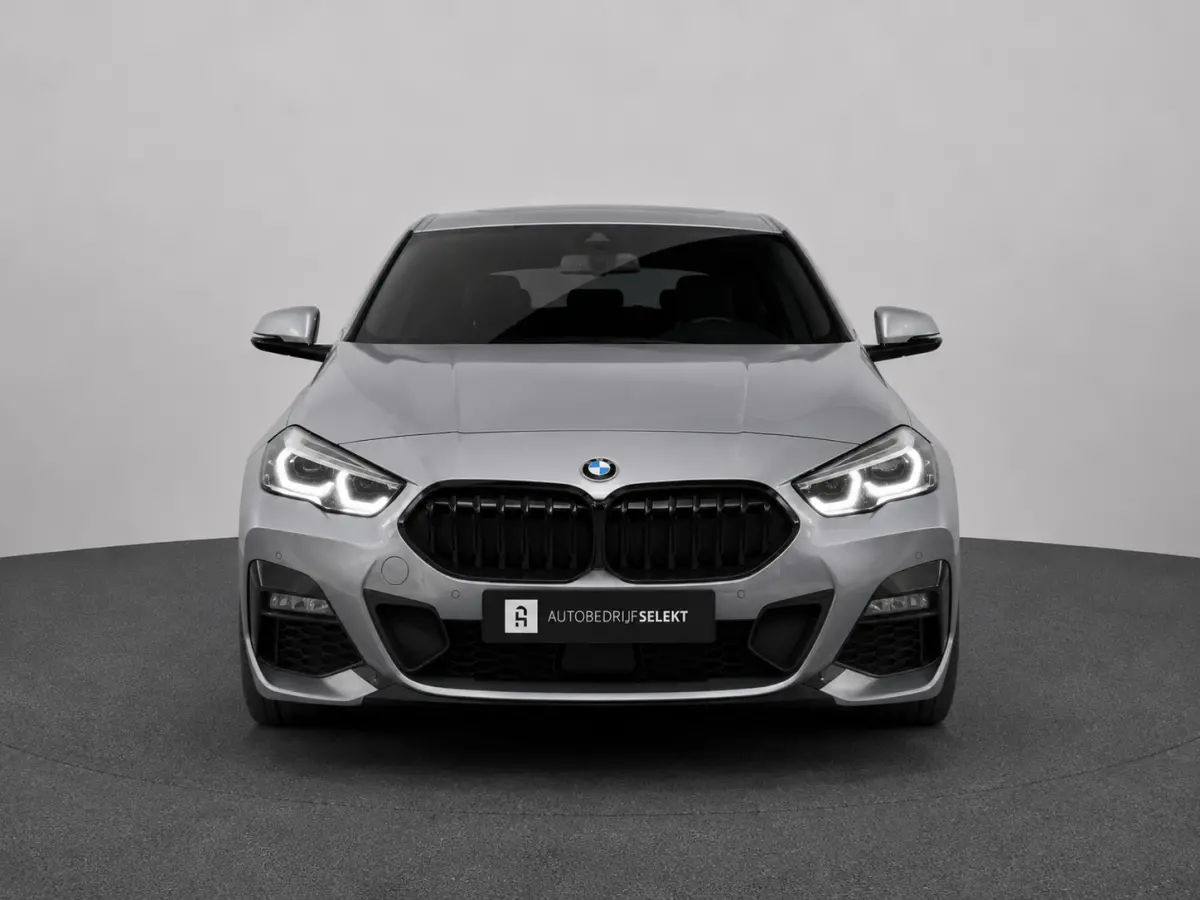 218i M-Sport | Sfeer | Camera | Dealer onderhouden