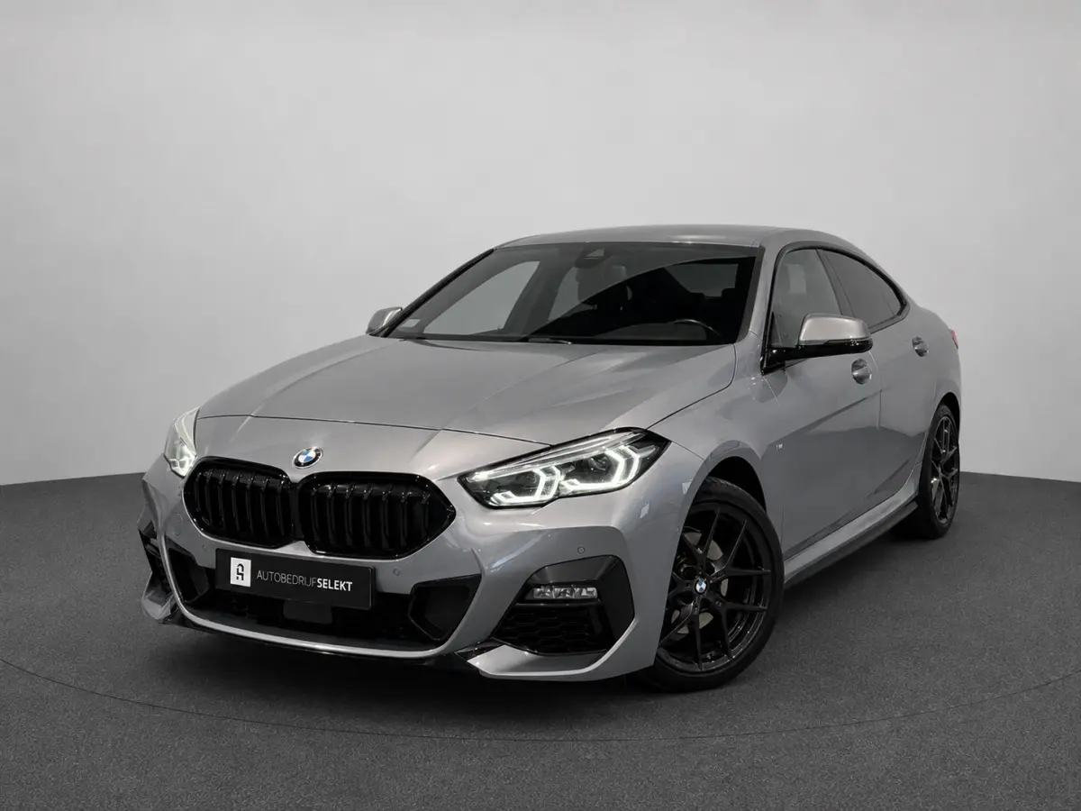 218i M-Sport | Sfeer | Camera | Dealer onderhouden