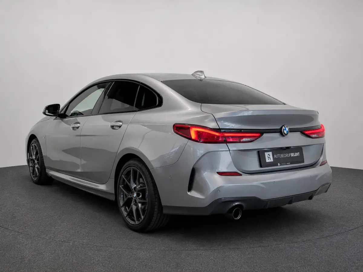 218i M-Sport | Sfeer | Camera | Dealer onderhouden