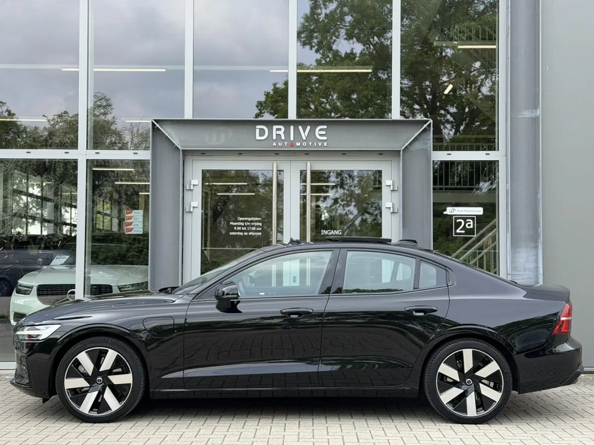 2.0 Recharge T8 AWD 455PK Plus Bright |Schuif/kantel dak|H/K|360Cam|AutoPilot