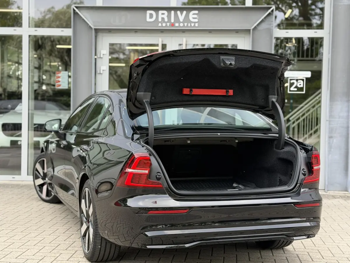 2.0 Recharge T8 AWD 455PK Plus Bright |Schuif/kantel dak|H/K|360Cam|AutoPilot