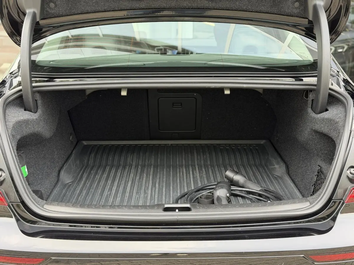 2.0 Recharge T8 AWD 455PK Plus Bright |Schuif/kantel dak|H/K|360Cam|AutoPilot