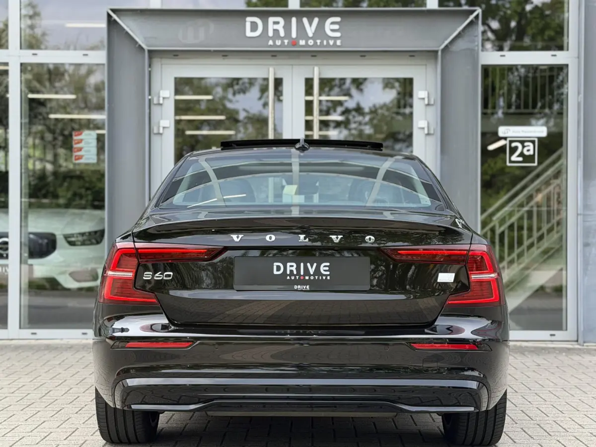 2.0 Recharge T8 AWD 455PK Plus Bright |Schuif/kantel dak|H/K|360Cam|AutoPilot