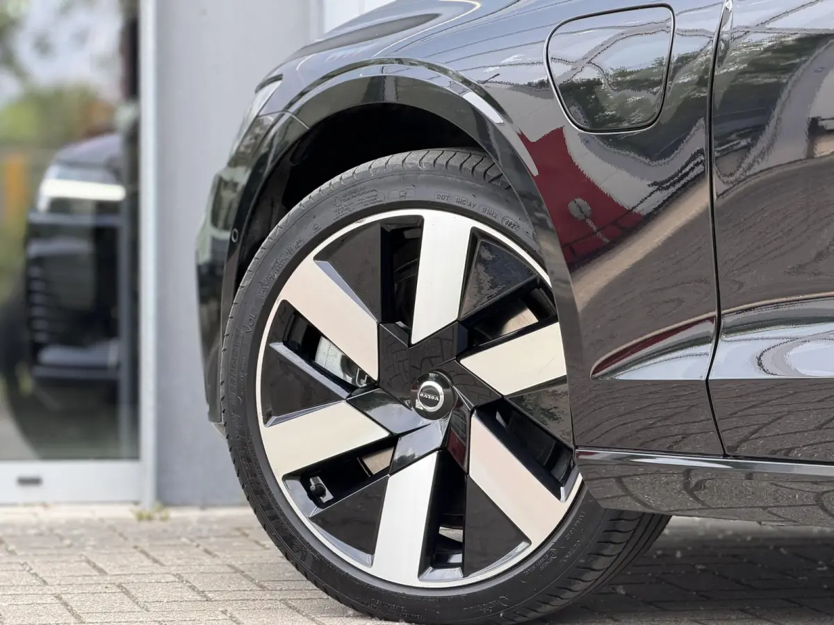 2.0 Recharge T8 AWD 455PK Plus Bright |Schuif/kantel dak|H/K|360Cam|AutoPilot