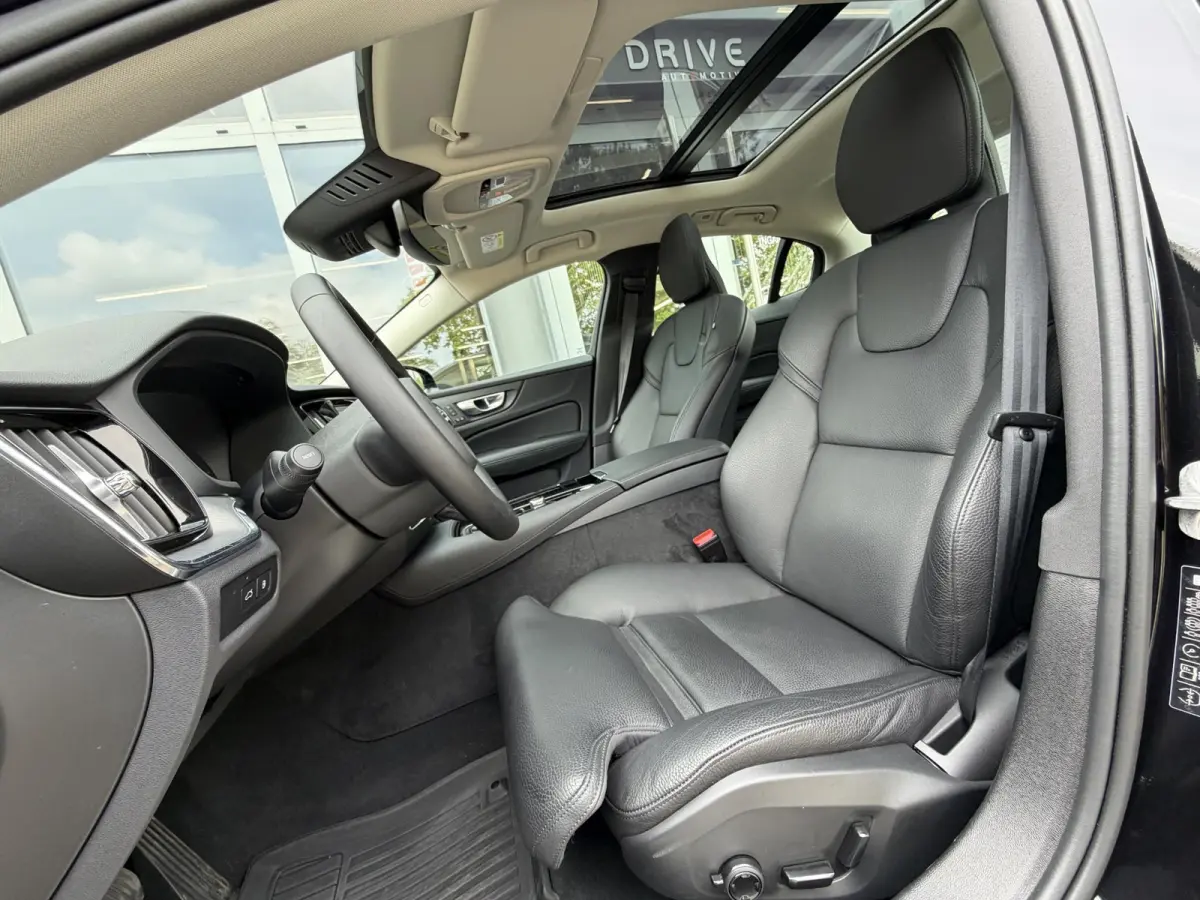 2.0 Recharge T8 AWD 455PK Plus Bright |Schuif/kantel dak|H/K|360Cam|AutoPilot