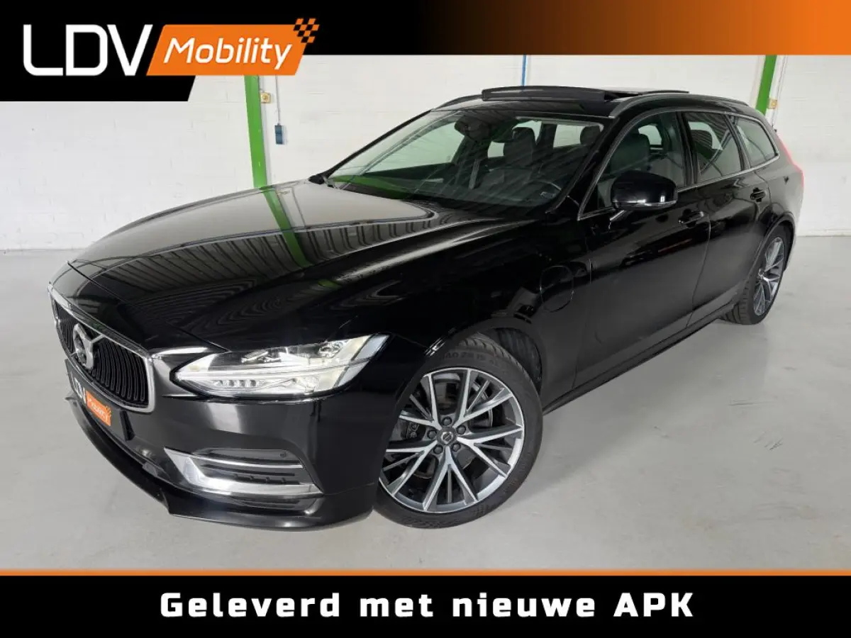2.0 T8 AWD PLUG-IN HYBRIDE / MOMENTUM / Panoramadak / Lederen bekleding / AppleCarplay / Boekjes aanwezig.