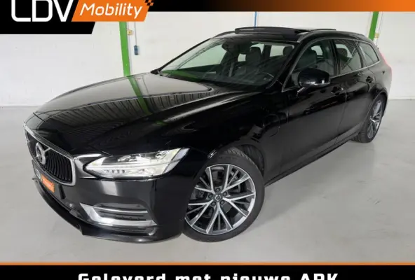 2.0 T8 AWD PLUG-IN HYBRIDE / MOMENTUM / Panoramadak / Lederen bekleding / AppleCarplay / Boekjes aanwezig.