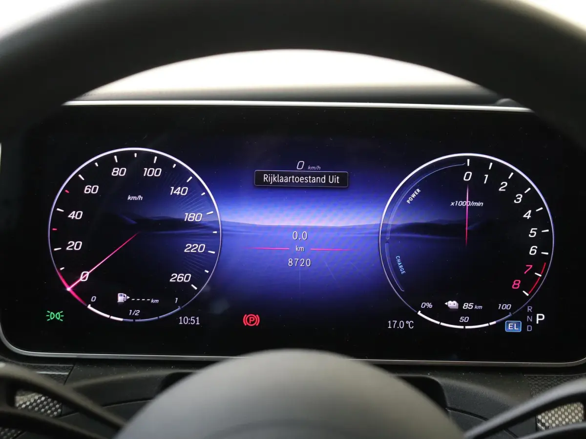 300 e Business Solution AMG Premium Plus /Panoramadak /Burmester /HUD /Memory