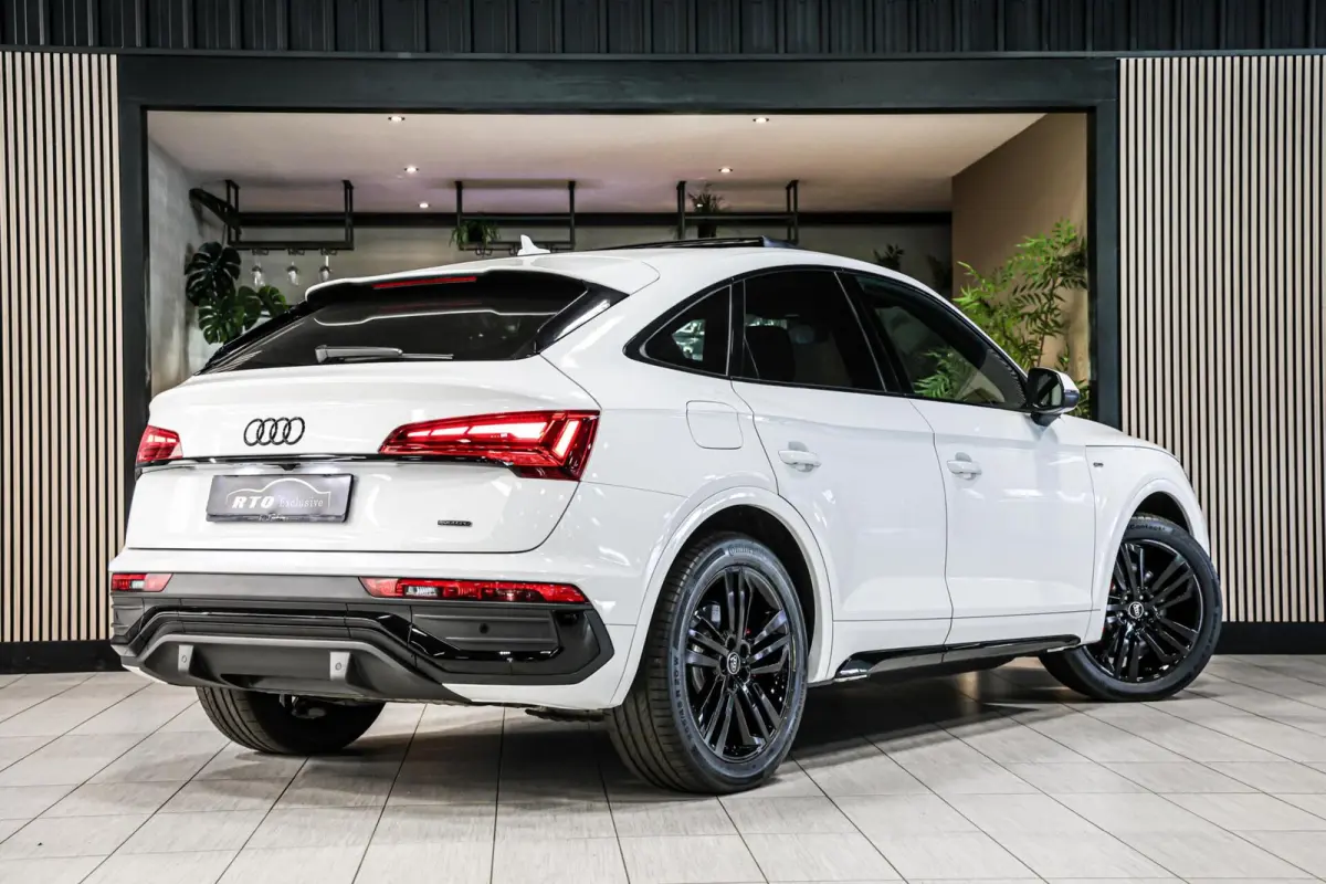 50 TFSI e S-Line|Pano|HUD|Trekhaak|Matrix