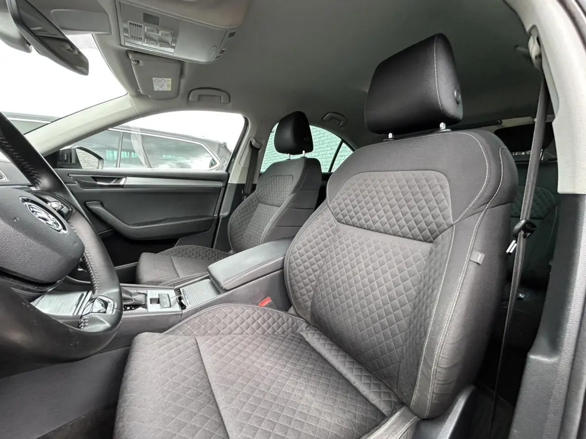 1.4 TSI iV Business Edition Plus SOH 91% I DIGI DISPLAY I STOELEN ELEC + MEMORY I CAMERA + PDC V+A I FULL LED | SOH 91%