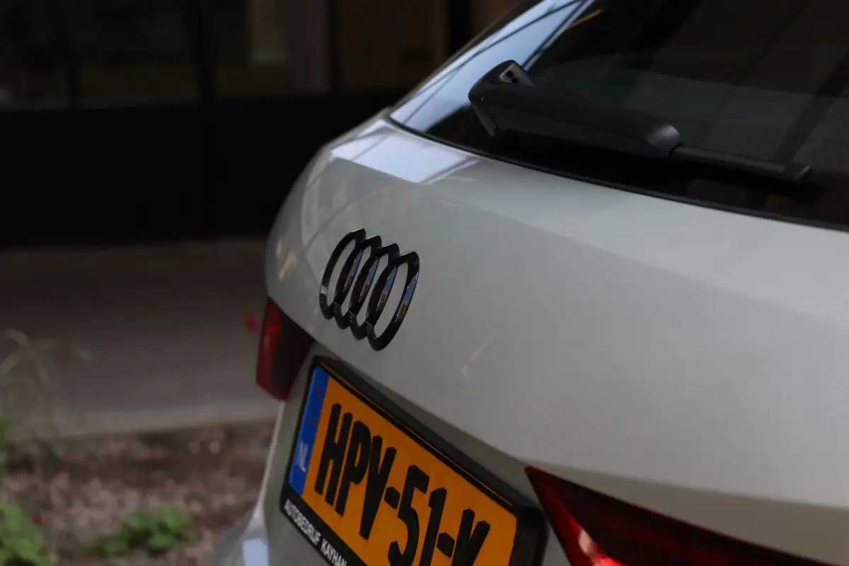 40 TFSI S line | halfleer | carplay | sonos audio
