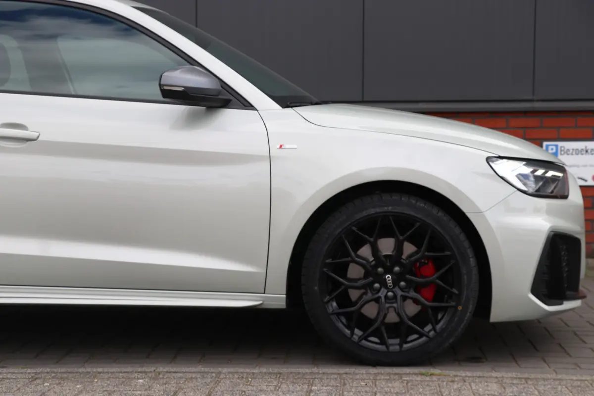 40 TFSI S line | halfleer | carplay | sonos audio