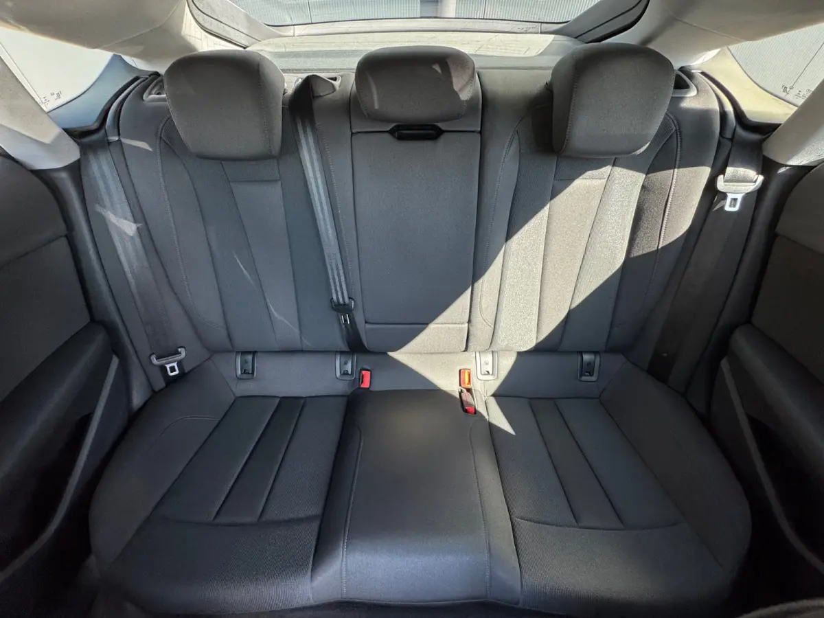 40 TFSI Business Edition * Navigatiesysteem * AUTOMAAT * Elektrische kofferklep *