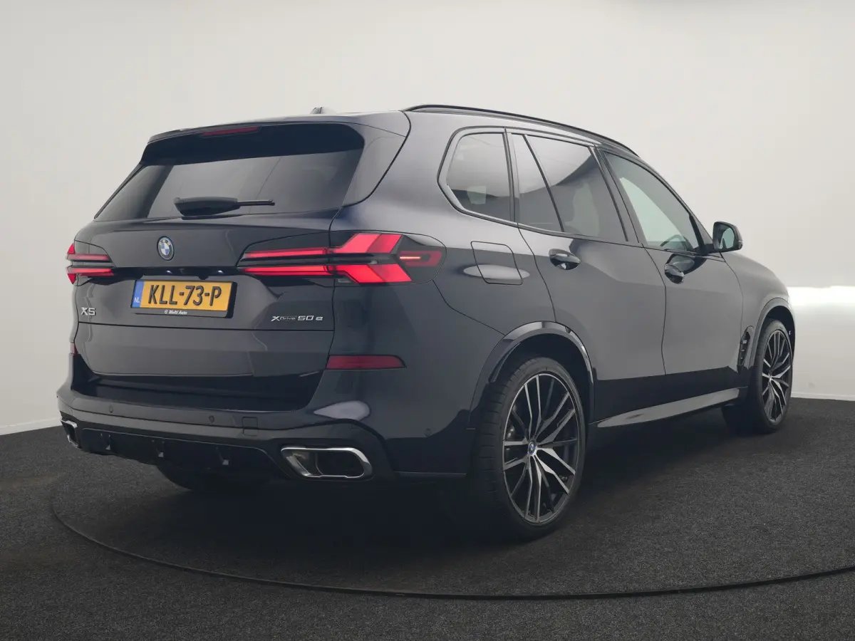xDrive50e High Executive PHEV 490pk Dealer O.H. | Panodak Sky Lounge | M Sport | Luchtvering | Head Up | 360 Camera | Harman / Kardon | Nappa Lederen Comfortstoelen Memory & Verwarmd | Carbo