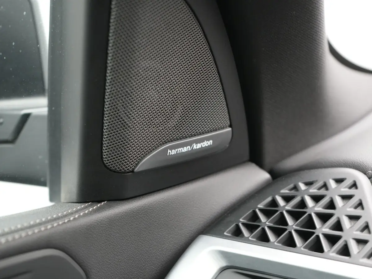 xDrive50e High Executive PHEV 490pk Dealer O.H. | Panodak Sky Lounge | M Sport | Luchtvering | Head Up | 360 Camera | Harman / Kardon | Nappa Lederen Comfortstoelen Memory & Verwarmd | Carbo