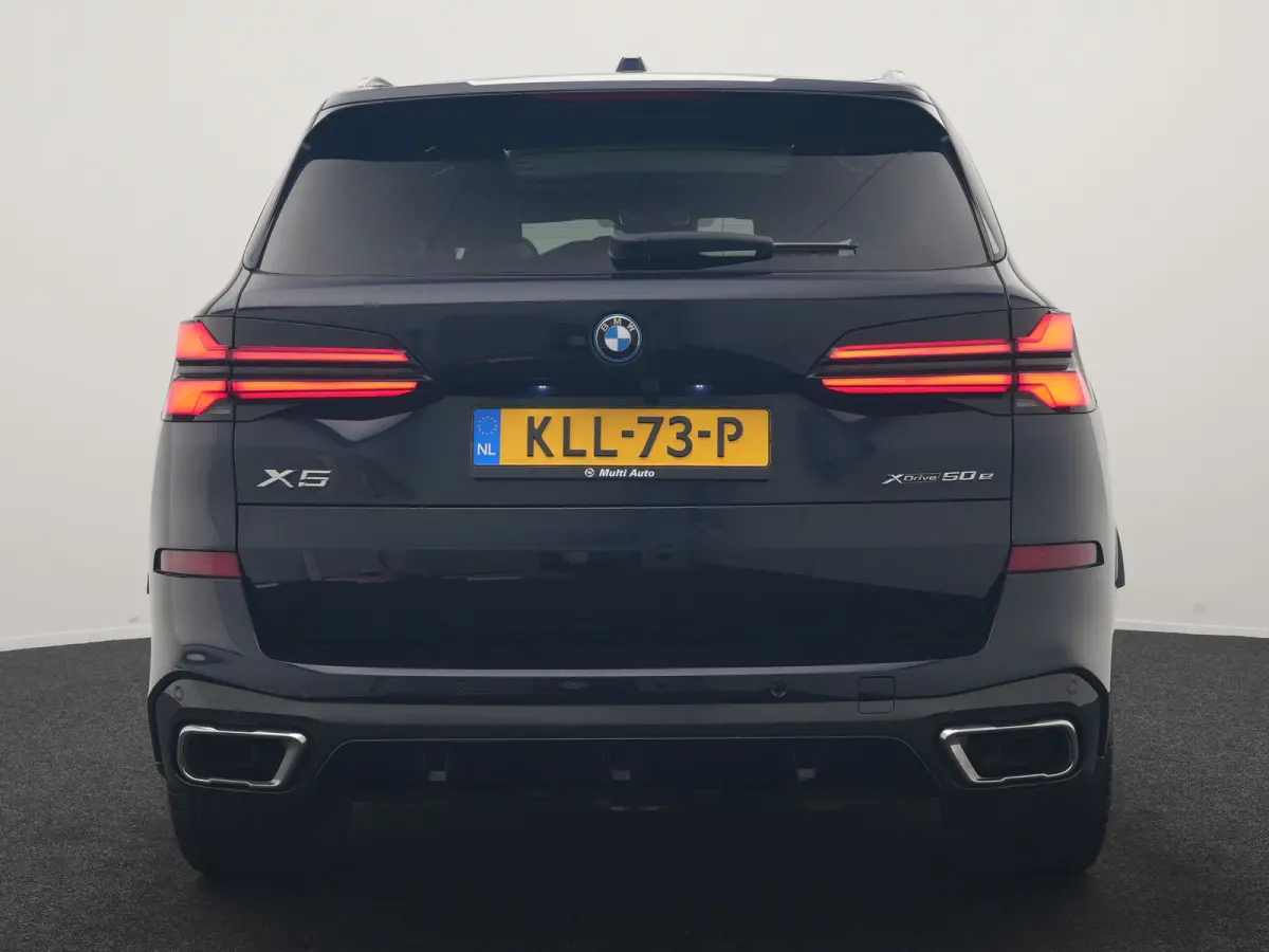 xDrive50e High Executive PHEV 490pk Dealer O.H. | Panodak Sky Lounge | M Sport | Luchtvering | Head Up | 360 Camera | Harman / Kardon | Nappa Lederen Comfortstoelen Memory & Verwarmd | Carbo