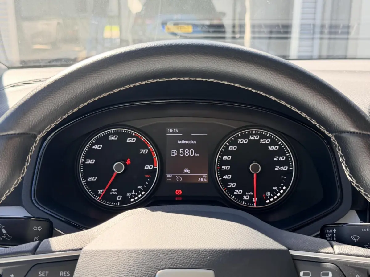 1.0 TSI Style Business Connect | Nieuw Model | Apple Carplay | Led | Dealer Onderhouden
