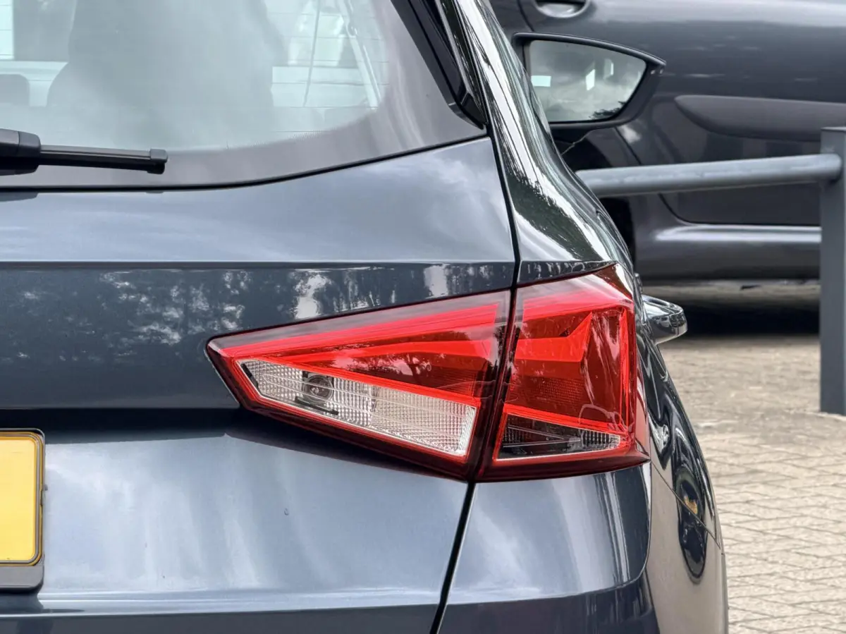 1.0 TSI Style Business Connect | Nieuw Model | Apple Carplay | Led | Dealer Onderhouden