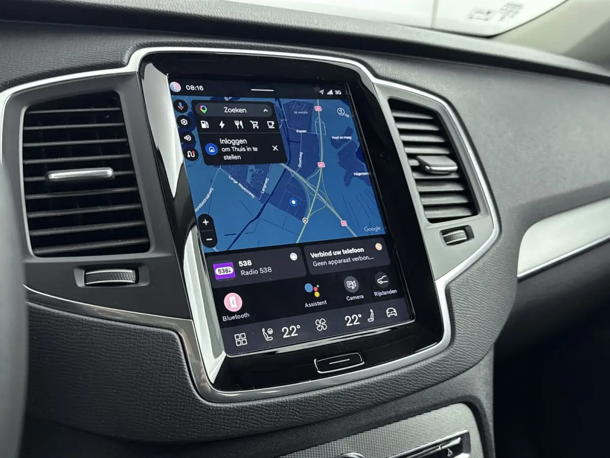 2.0 T8 Recharge AWD Core Bright | Trekhaak | BLIS | PDC V+A en Camera | Lederen bekleding | Stoel + Stuurverwarming |