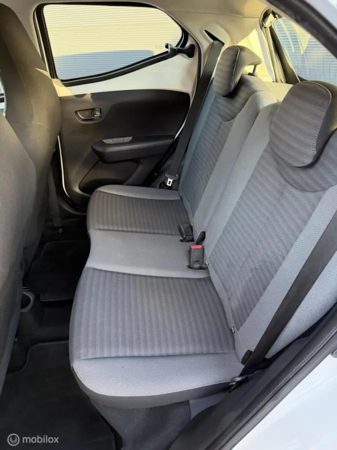 1.0 VVT-i Carplay |Airco |Dealer Onderhouden