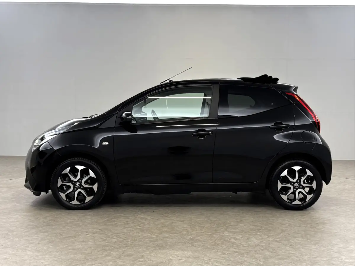 1.0 x-joy Cabrio | Open dak | Clima | Cruise | Camera | Carplay | NAP