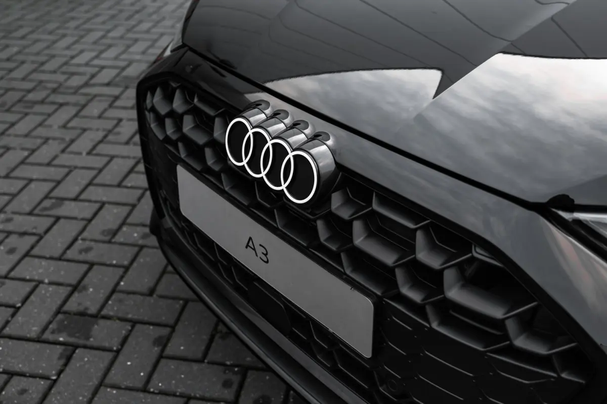 Pro Line | Aluminium optiek in het interieur | Audi virtual cockpit | Cruise control
