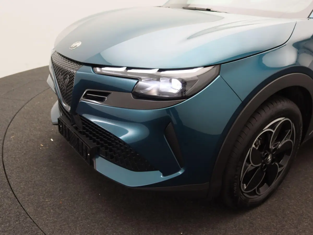 Elettrica 54 kWh | Apple Carplay/Android Auto | Climate control | 18" Lichtmetalen velgen | Parkeersensoren